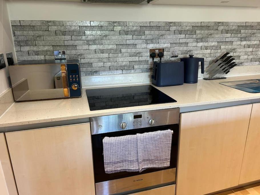 Modern Apartment, Fistral Beach 新码头 外观 照片